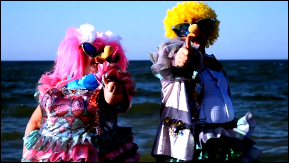 клип Я НА МОРЕ 2016 клоуны ОБЪЕДАЛО И МЕНЮШКА весёлый летний отдых на Российском пляже 