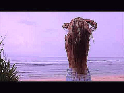 Девушка на пляже Нянг-Нянг 