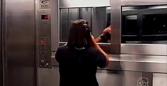 Скрытая камера: Фантом в лифте 