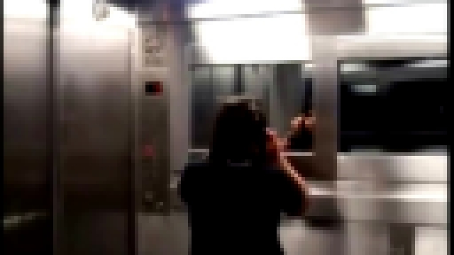 Скрытая камера - призрак в лифте Бразилия 