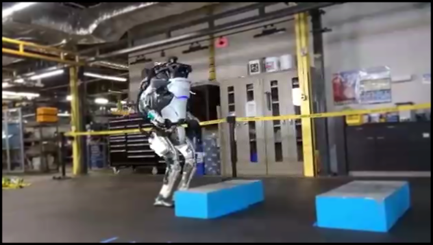 Робот делает сальто в русской озвучке много мата 