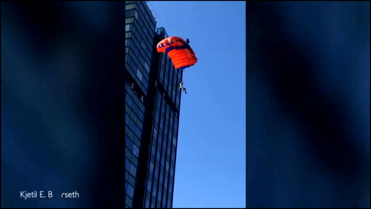 Видеоклип Прыгнул с парашютом - сломал ноги 