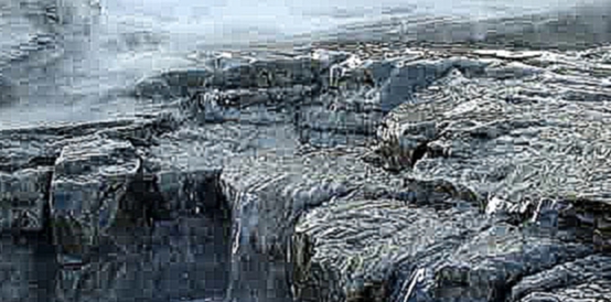 Туман на искусственном водопаде вид спереди, 2012 г. 