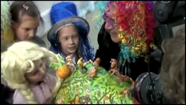 Видеоклип Марионетки оживают в музее кукол Петербурга 