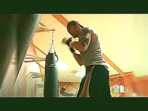 Видеоклип Motivational boxing video by Christopher stinson with eminem guts over fear 