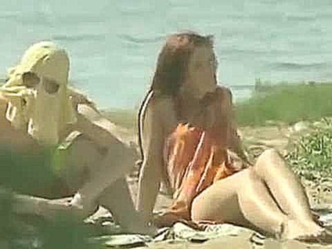 Прикол с девушкой на пляже  пляжные приколы 