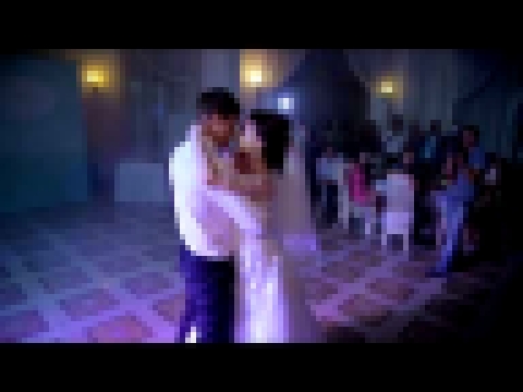 Видеоклип Очень трогательный свадебный танец! Первый танец жениха и невесты 