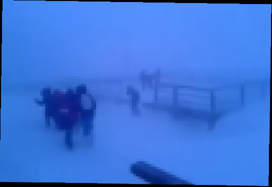 Видеоклип Дети в Якутии идут домой из школы 