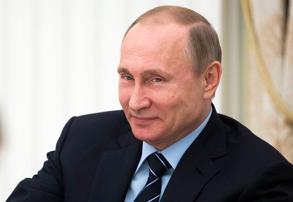Владимир Путин поздравил российских женщин с 8 Марта Президент России
